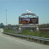Welcome To Dayton sign