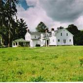 Farnam Manor