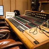 Refraze Studio